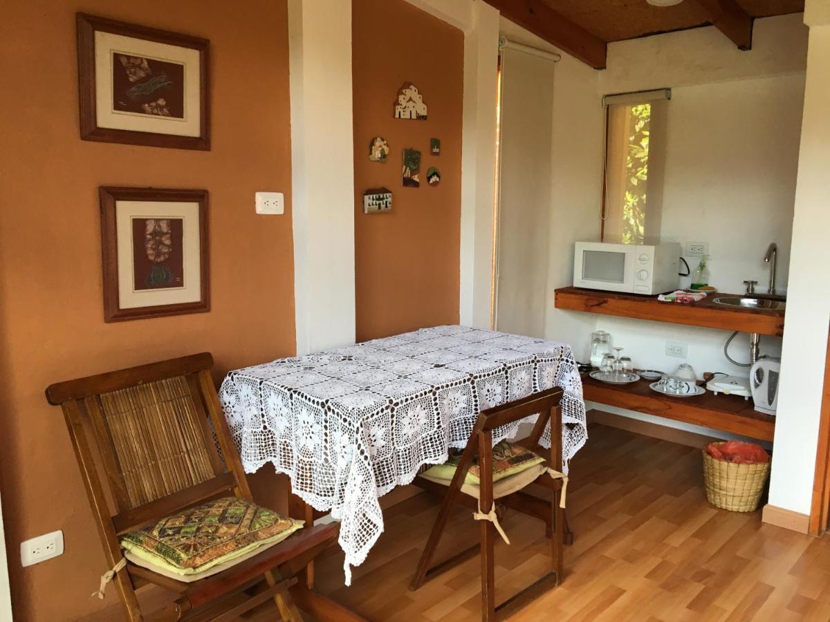 Titue Refugio , Cabanas Ла-Калера Экстерьер фото