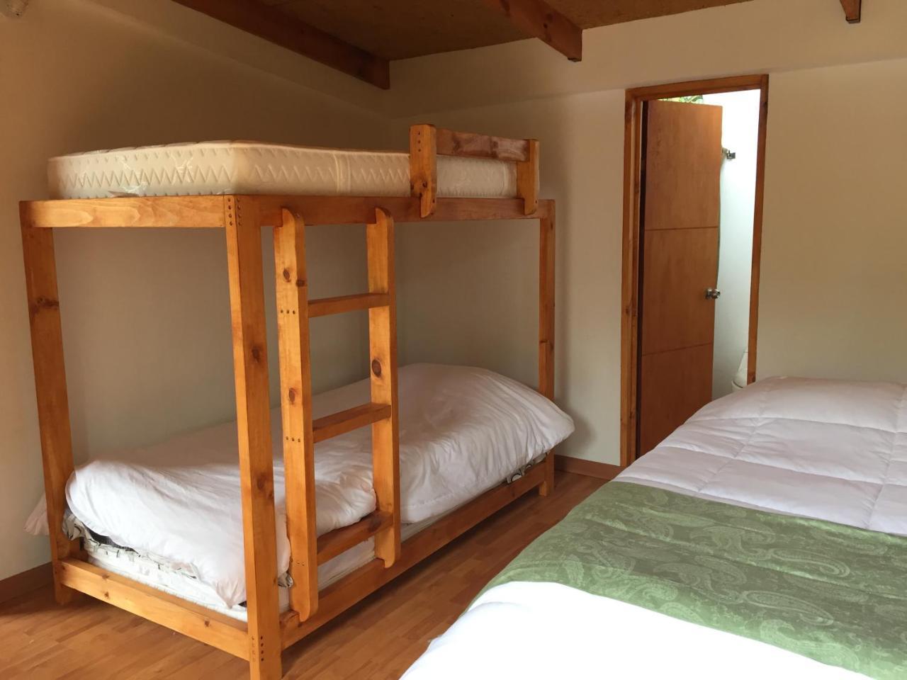 Titue Refugio , Cabanas Ла-Калера Экстерьер фото